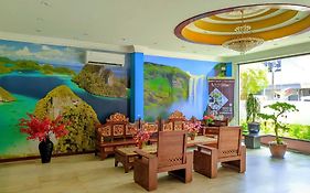 Paradise Hotel
